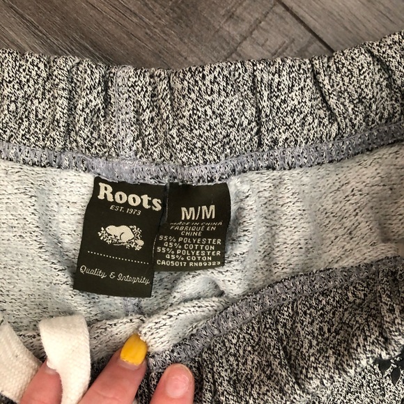 Roots sweatpants - Picture 3 of 4